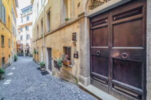 Trevi Fountain Art Suites