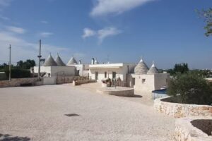 Trulli Dal Sole alla Luna