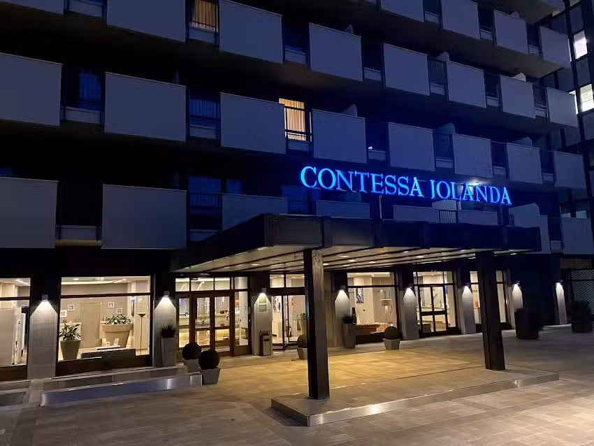 UNA Hotels Hotel & Residence Contessa Jolanda Milano