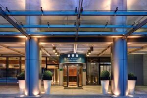 UNA Hotels The One Milano Hotel & Residence