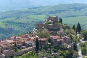 val d’orcia nel borgo