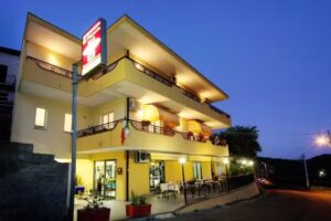 Valle D’Agrò B&B – Pizzeria – Ristorante –