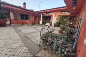 Valmontone Bed and Breakfast-Country House