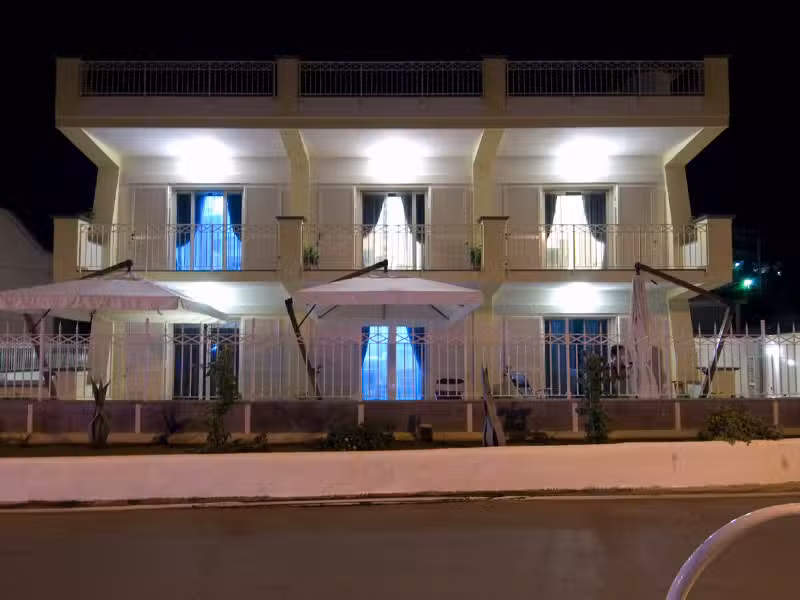 Venustas Park Hotel Sas