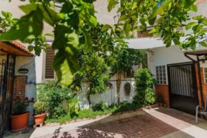 Via Vico IV San Rocco ,7