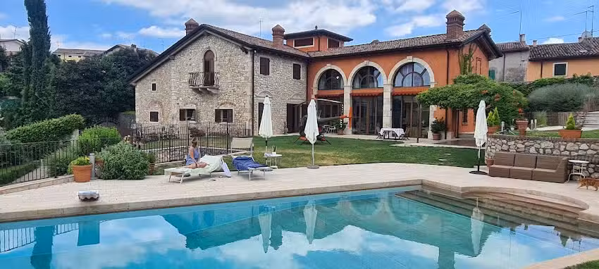 Villa Aldegheri B&B