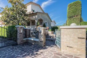 Villa Anis Bed & Breakfast