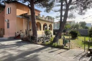 Villa Arya Holiday Rooms