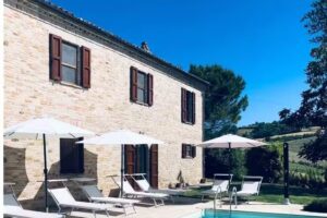 Villa Bella Rosa, Fratte Rosa