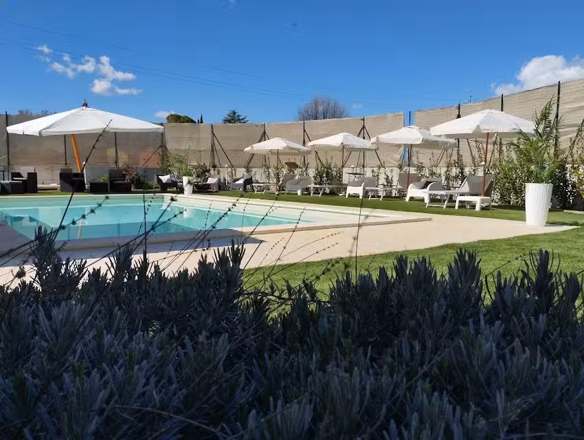 Villa Cangiano B&b and Pool