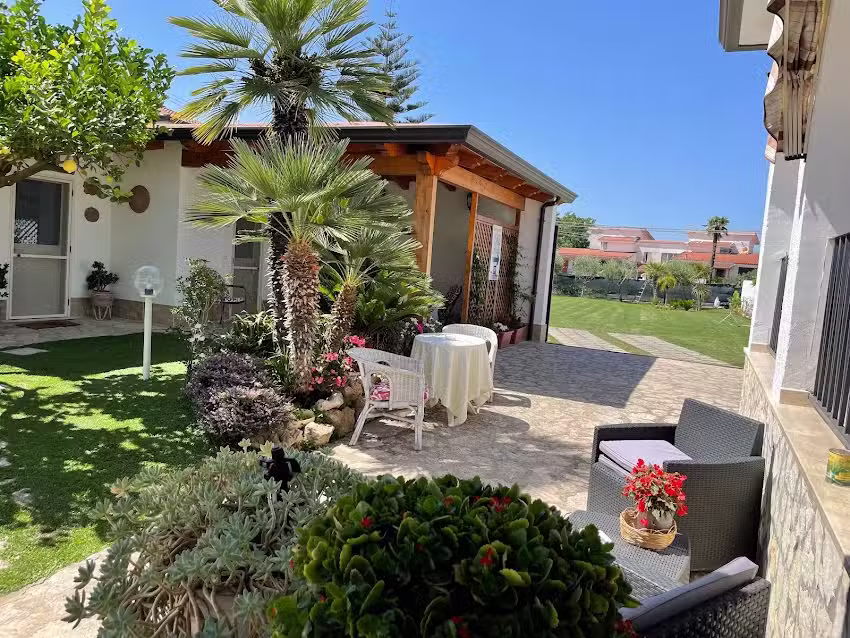 VILLA CECILIA BED AND BREAKFAST