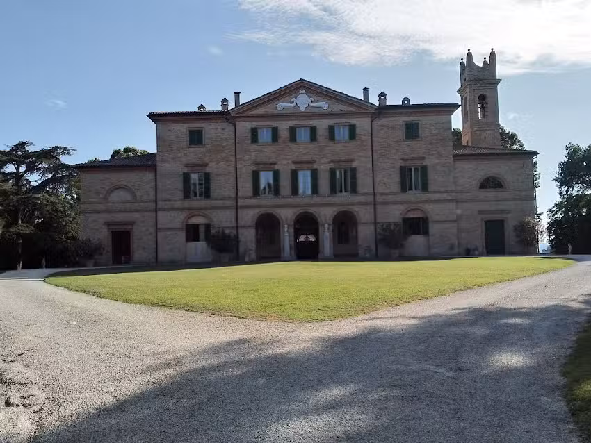 Villa Centofinestre