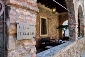 Villa De’ Giacomi – Suites, SPA, Relax –