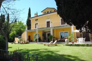 Villa Di Giomici