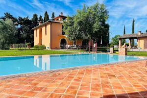 Villa Lestra di Francesco Ruatti