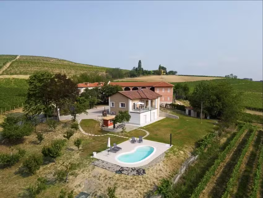 Villa Luxury vista vigneti – piscina idromassagio