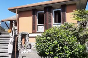 villa madonna con le rose