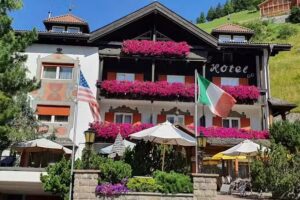 Villa Martha Vintage Hotel-B&B