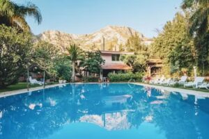 Villa Megna – Green Paradise