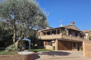 Villa Oasi Room and Breakfast