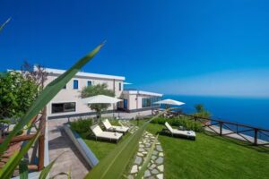 Villa Paradise Resort