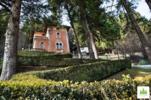 VILLA PINETINA Luxury B&B