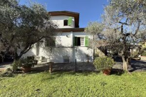 Villa Prestige tra i Vigneti di Sarzana
