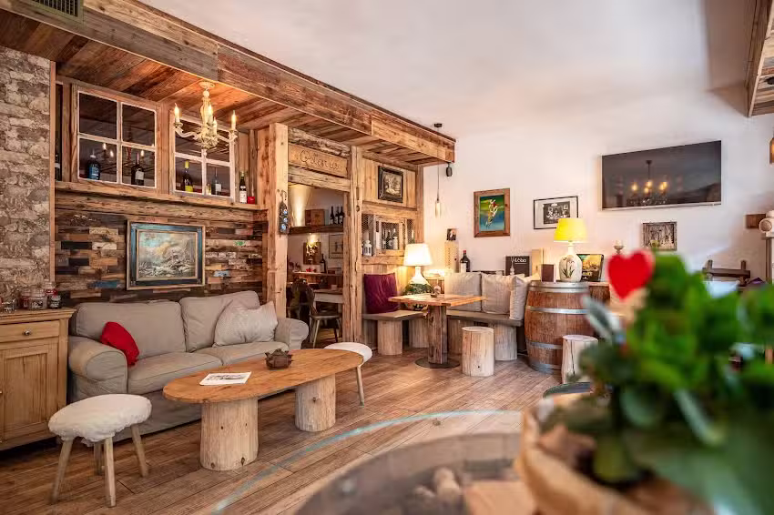 Villa Ruggero Wine Hotel