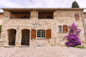 Villa Santa Maria Deruta di Franca Sberna