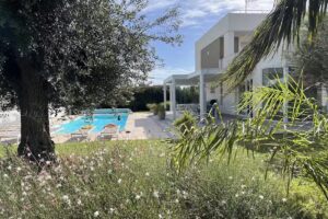 Villa Sariva – Heated Pool, Beach at 50 mt