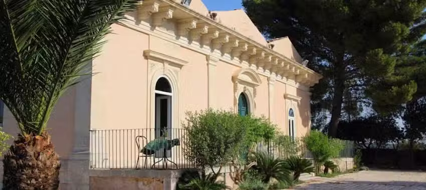 Villa Torre del Mare