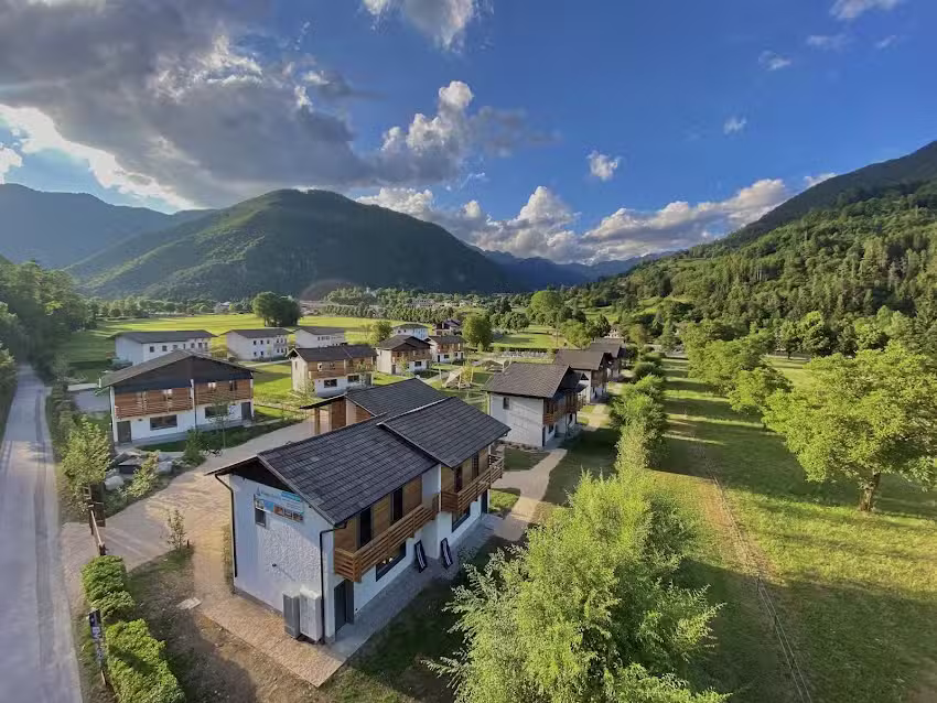 VILLAGGIO AZZURRO – LEDRO