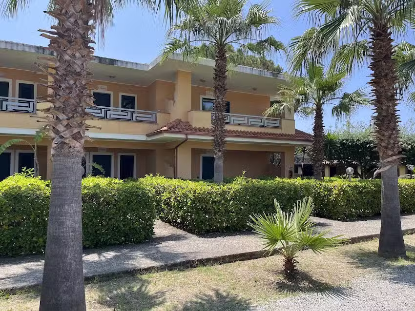 Villaggio Camping IL CALABRIANO