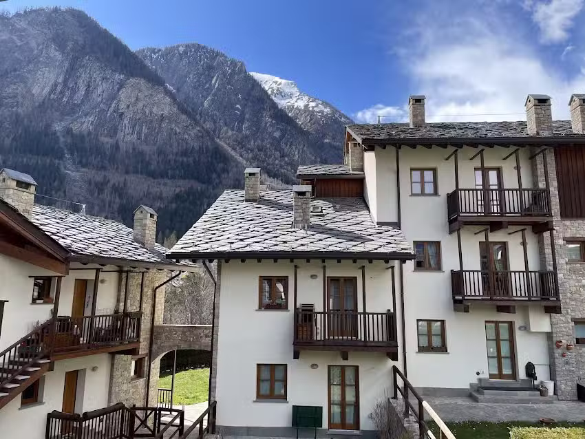 Villaggio Delle Alpi