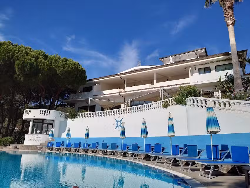 Villaggio Pineta Petto Bianco