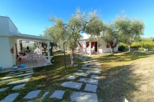 Villaggio Turistico Baia Del Monaco