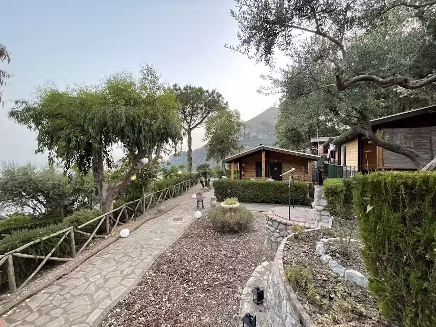 Villaggio Turistico Syrenuse Srl