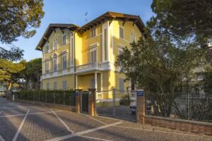 Ville Bianchi – Hotel 4 Stelle e Appartamenti sul Mare a Grado
