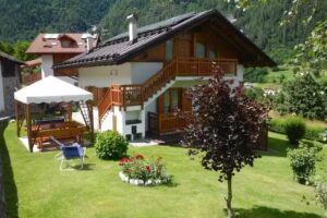 Villetta Val di Sole fam. Mattarei