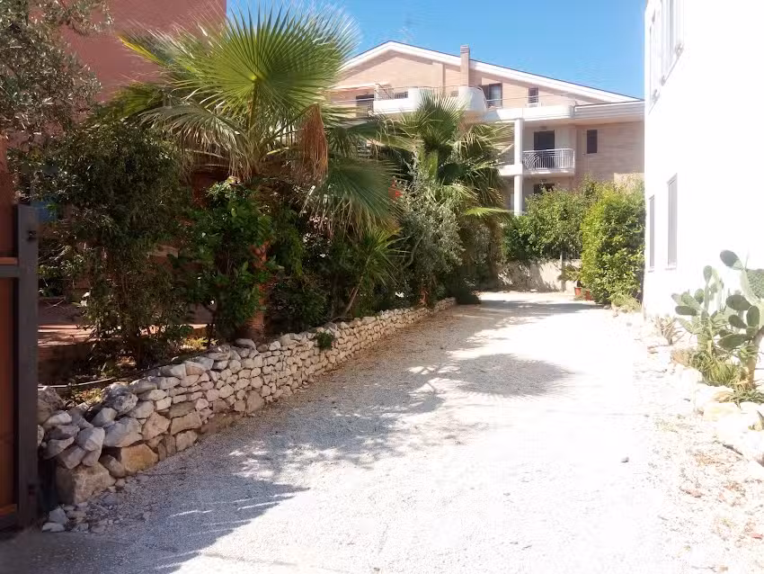 Viola di Mare rooms e parking affittacamere