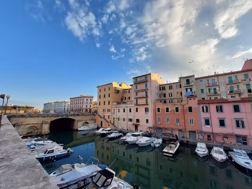 Vista sul Fosso Reale