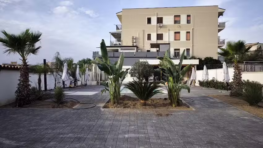 VISTAMARE BEACH GARDEN RELAX