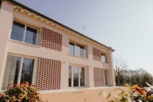 ViviMontello, Tenuta degli Ulivi e Tenuta delle Radici