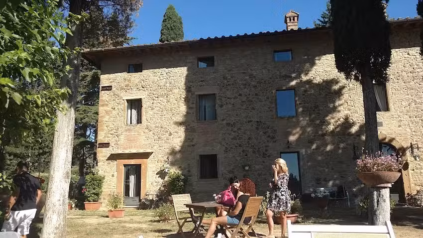 WineArtBoutique Fattoria La Torre, Wine Tasting and Bed&Breakfast