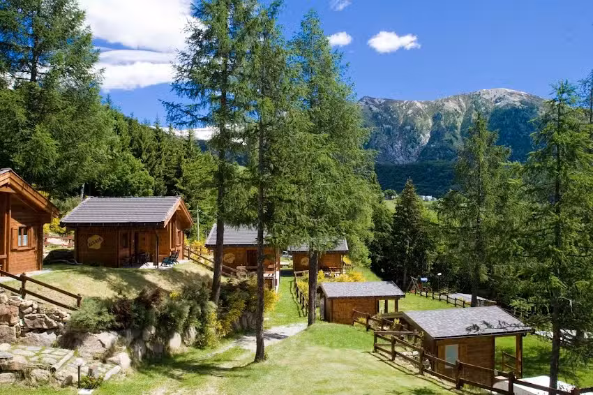 YolkiPalki CAMPING VILLAGE