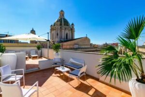 ZIBIBBO SUITES & ROOMS – Aparthotel in Centro Storico a Trapani